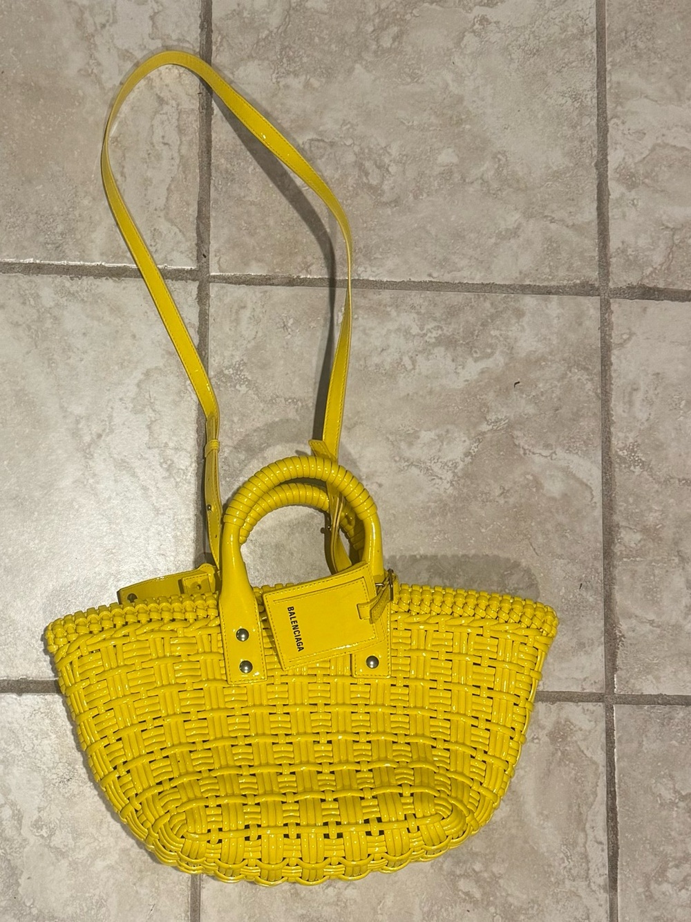 Balenciaga Bright Yellow Woven Tote with Branded Tag - Picture 2 of 5